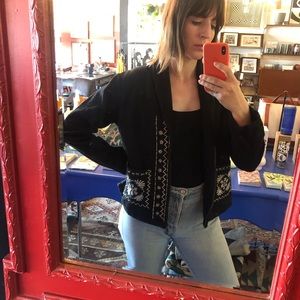 Vintage 90s black Embroidered zip jacket M/L